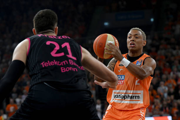 还是巴因德 还是巴因德