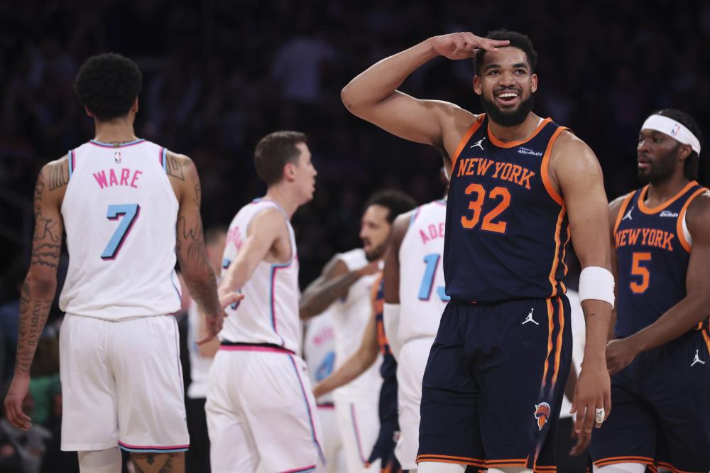 在中场的控 在中场的控