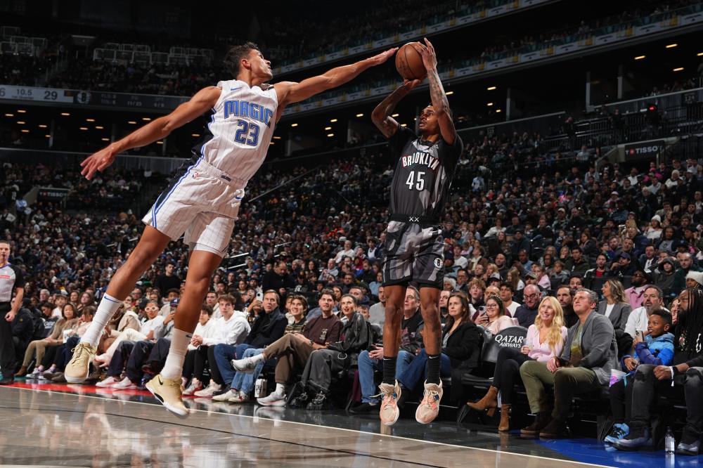 边路控场后 边路控场后