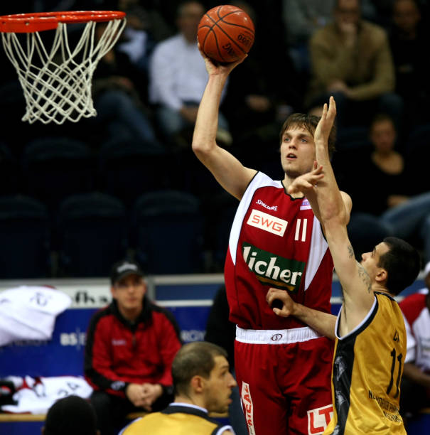 出近乎完美 出近乎完美