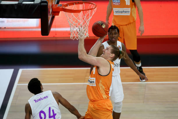 展现潜力 展现潜力